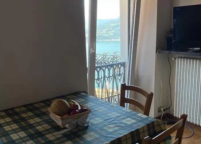 Casa Dai Nonni * Perledo